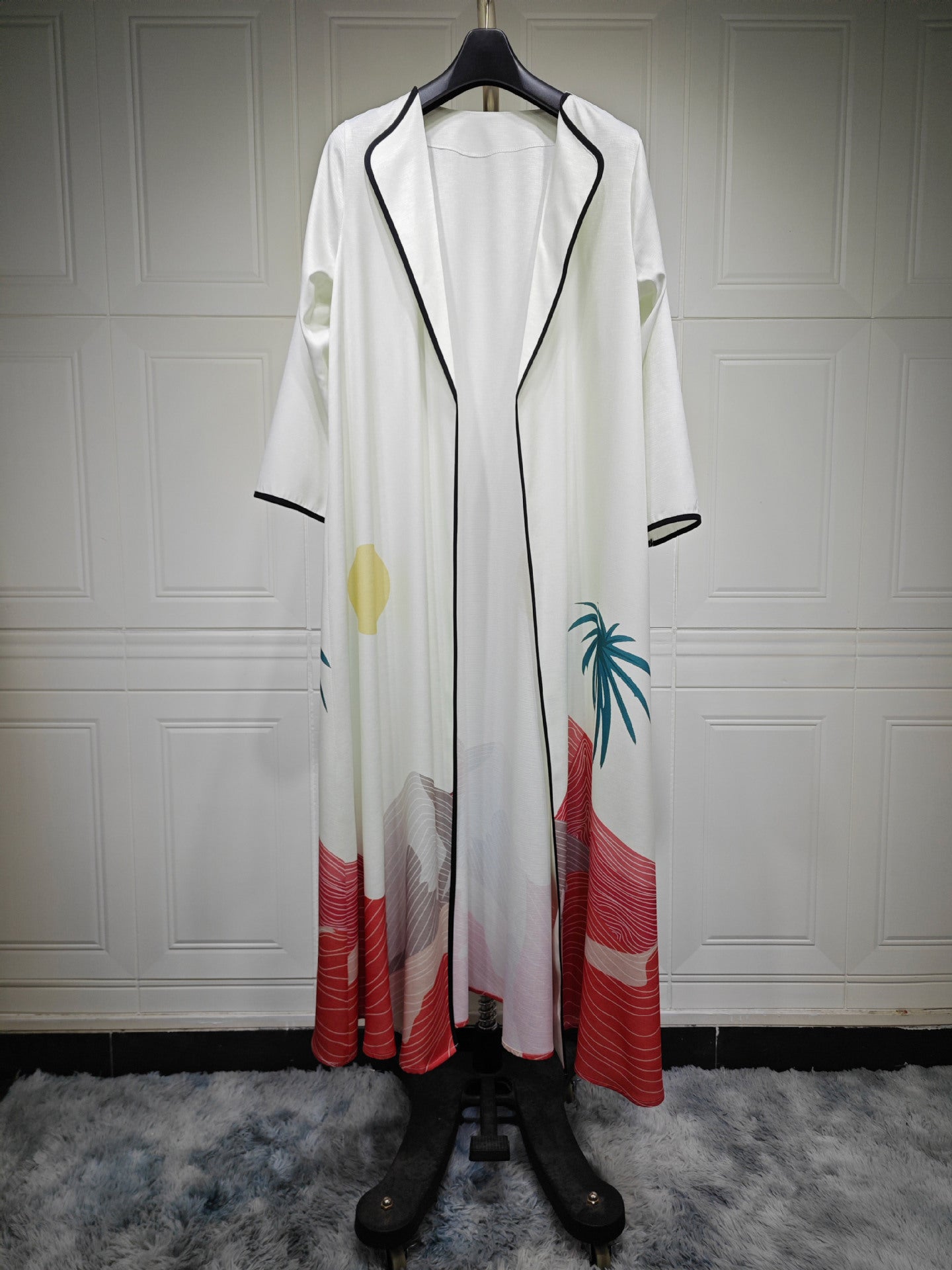 Muslim abaya
