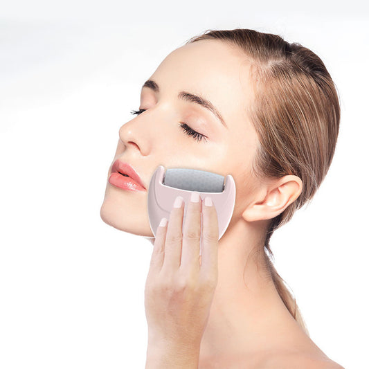 New 2-in-1 Heart Shaped Ice Roller Ice Pack